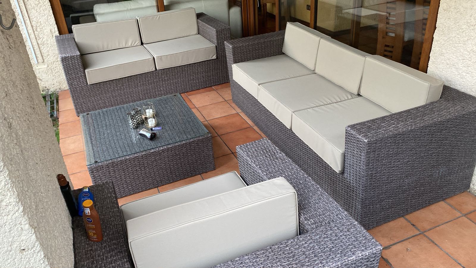 Fundas para Sillones de Terraza: La Forma Más Fácil de Renovar tu Espacio