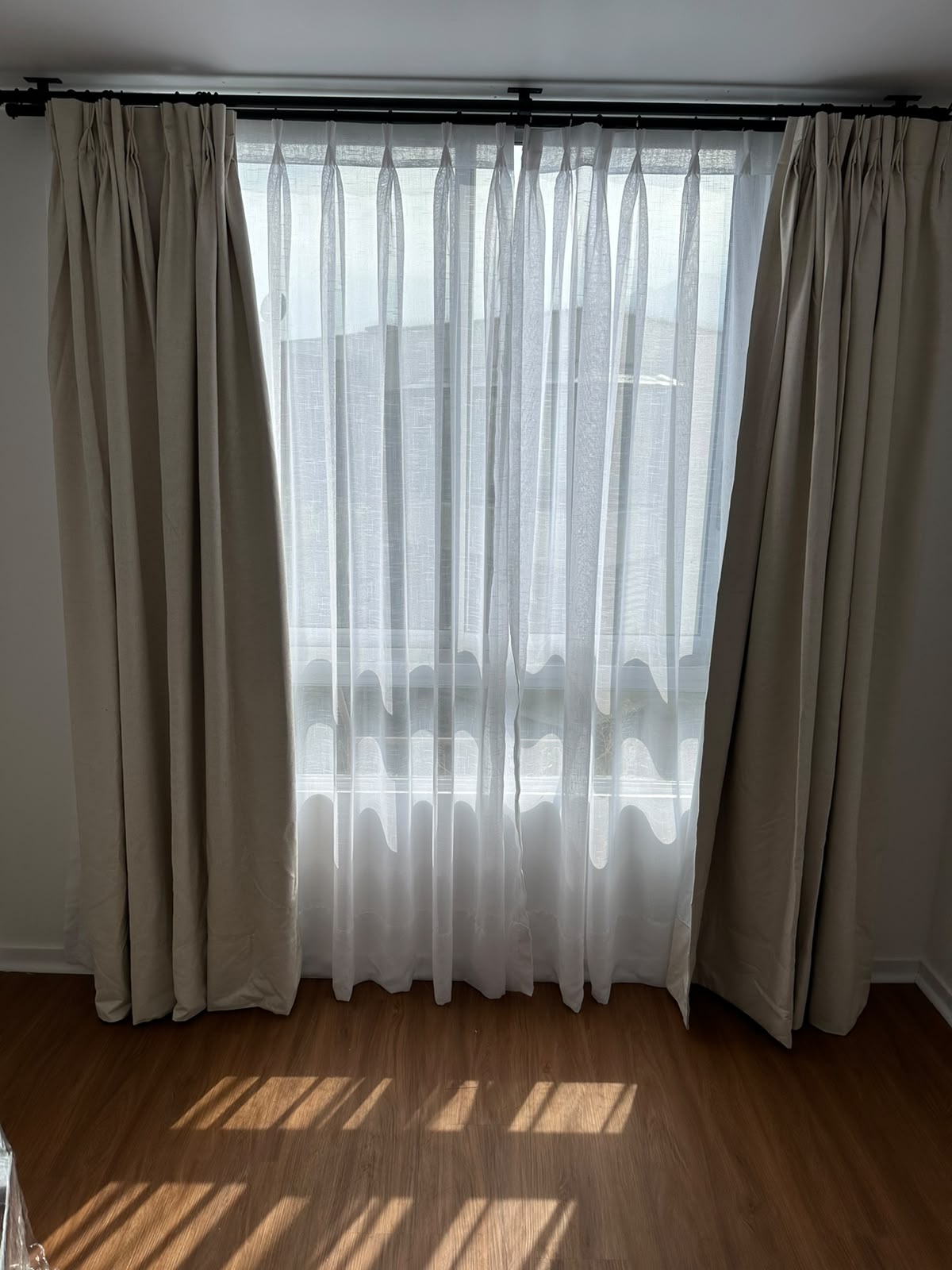 cortinas blackout beige a medida