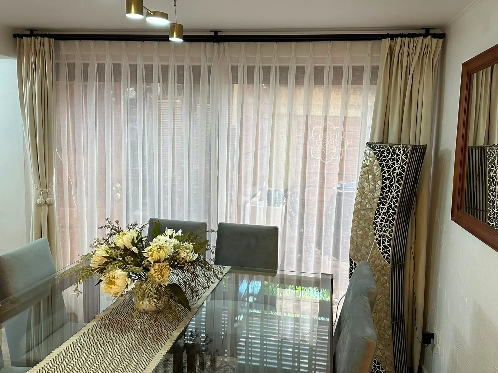 Cortinas cocina comedor