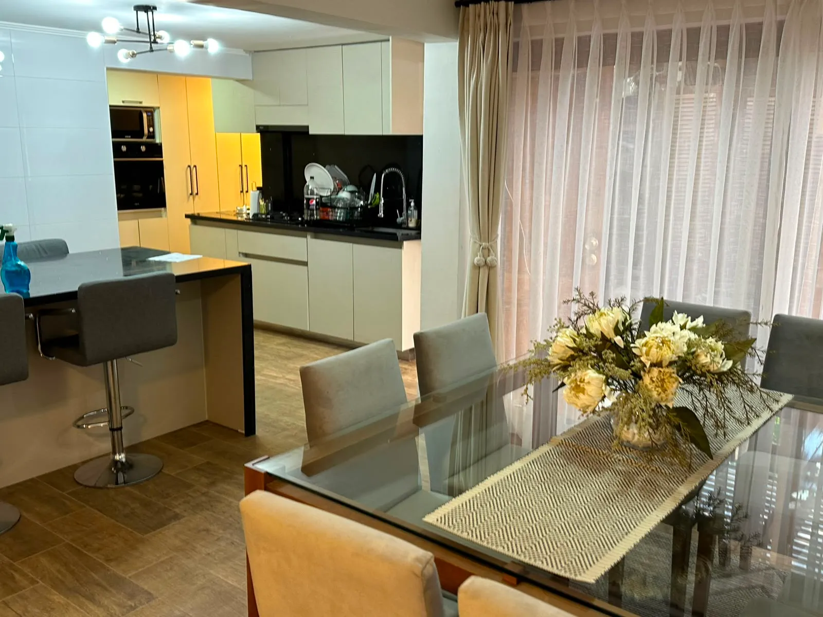 Cortinas dormitorio gris doble barra