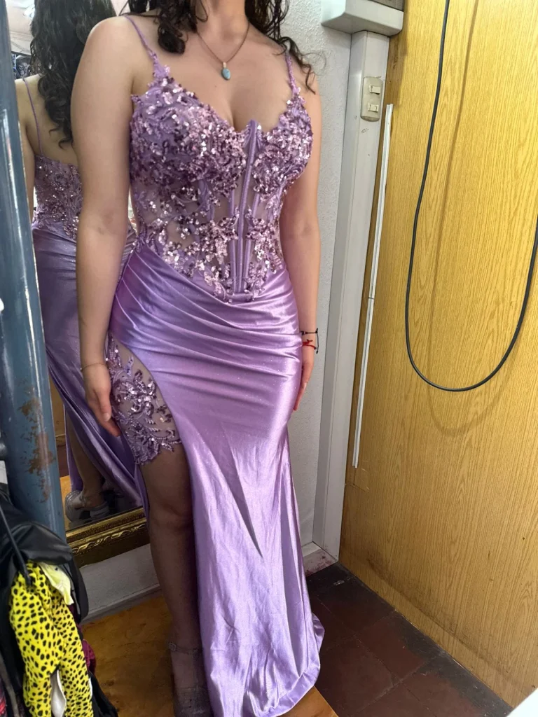 adaptar ropa a tu cuerpo para un evento